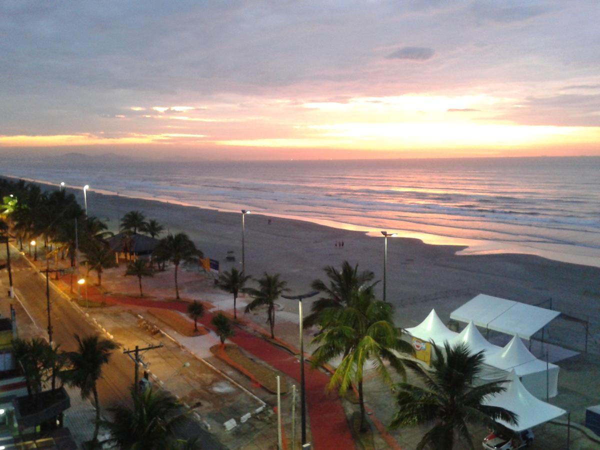 Apartamento De Frente O Mar Praia Grande Hotel Solemar Exterior photo